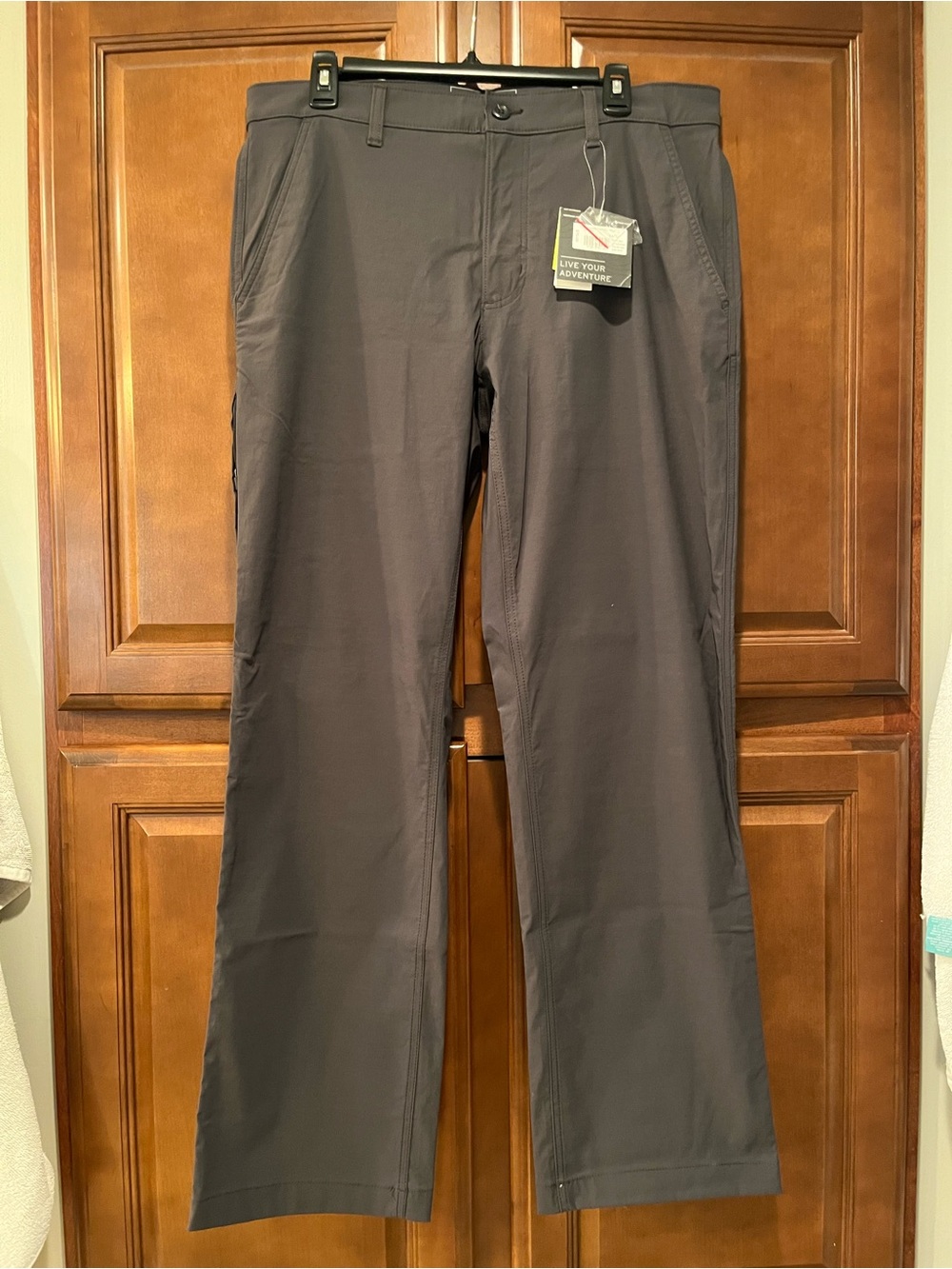 NWT Eddie Bauer Men's Cargo Pants - Charcoal Gray